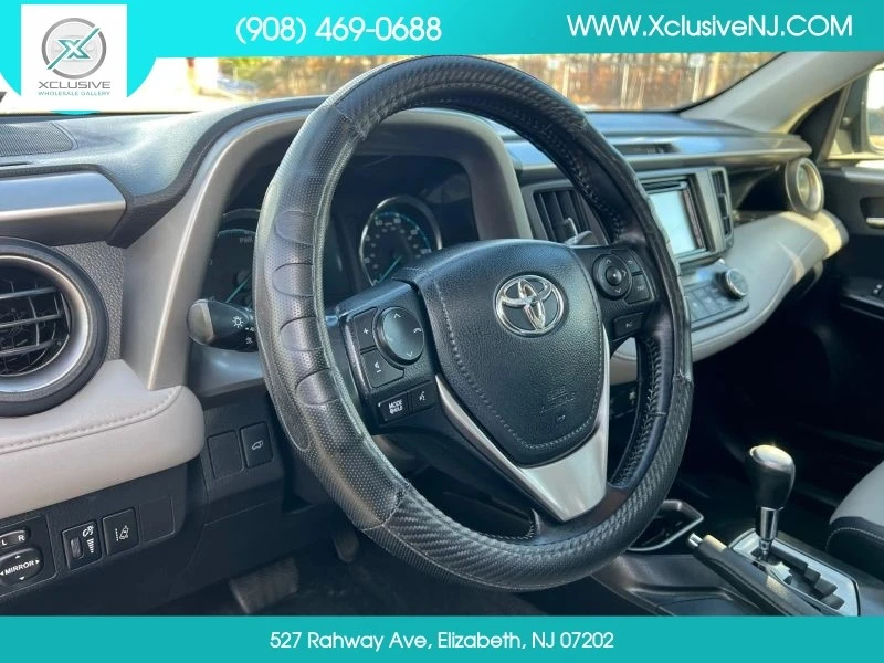 2017 Toyota RAV4 4th Gen - Image 9 of 12