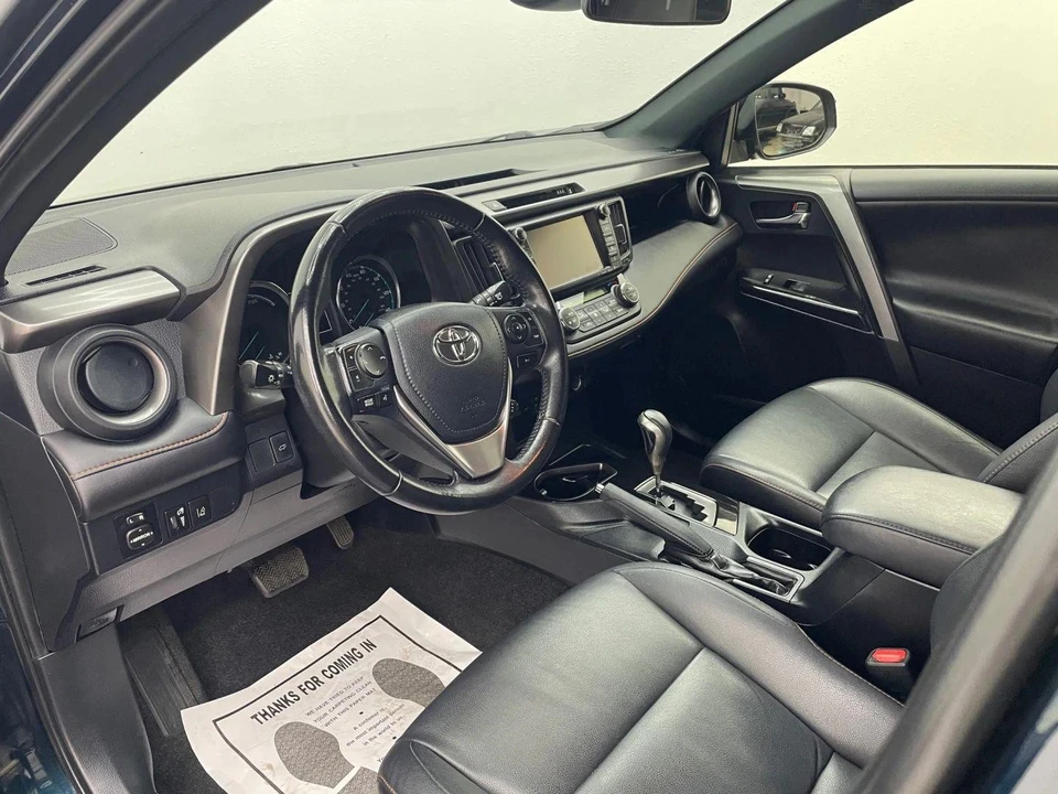 2017 Toyota RAV4 4th Gen - Image 11 of 21