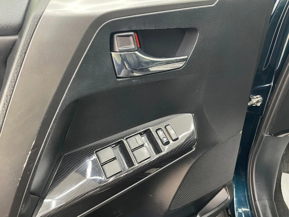 2017 Toyota RAV4 4th Gen - Image 13 of 21