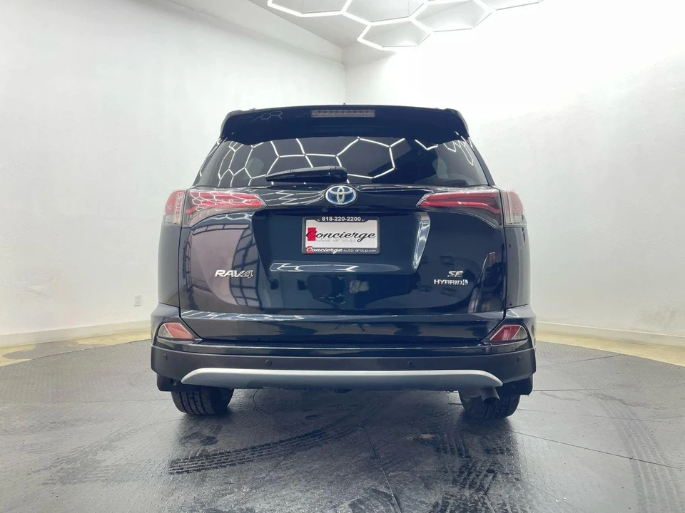 2017 Toyota RAV4 4th Gen - Image 5 of 21