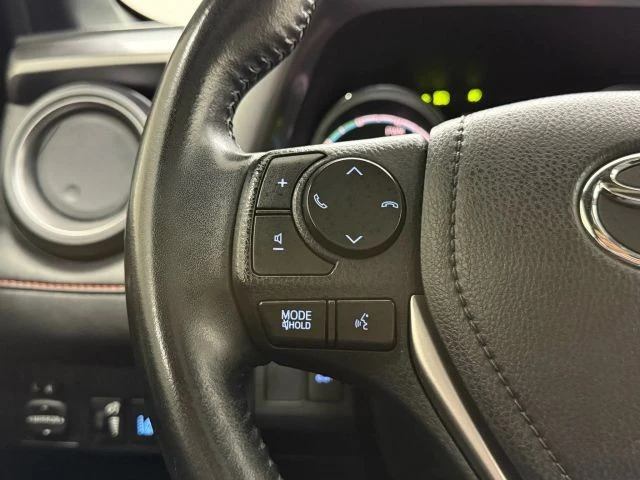 2017 Toyota RAV4 4th Gen - Image 18 of 21
