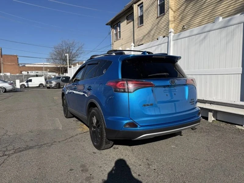 2017 Toyota RAV4 4th Gen - Image 5 of 12