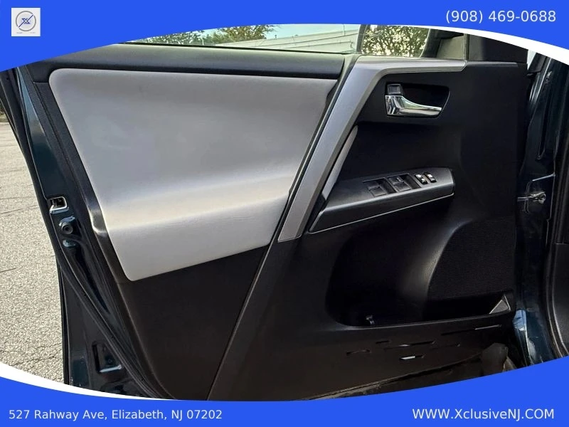 2017 Toyota RAV4 4th Gen - Image 7 of 12