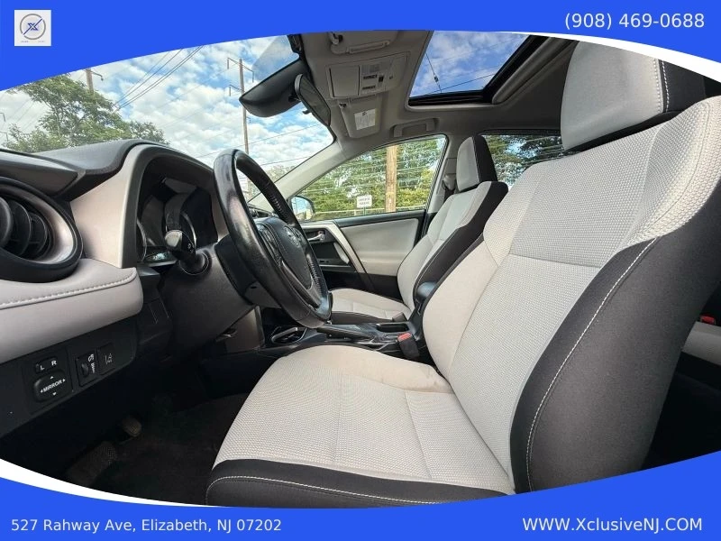 2017 Toyota RAV4 4th Gen - Image 8 of 12