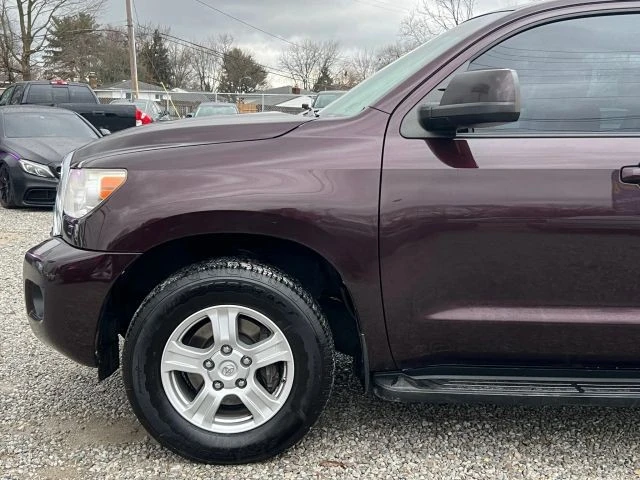 2017 Toyota Sequoia 2nd Gen - Image 4 of 21