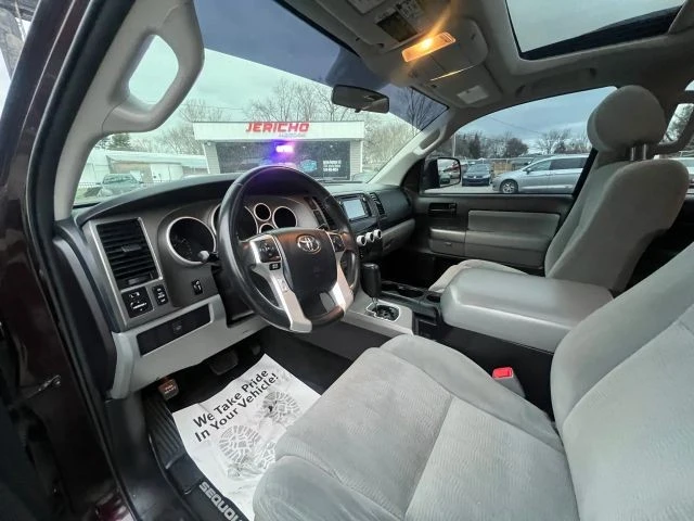 2017 Toyota Sequoia 2nd Gen - Image 14 of 21