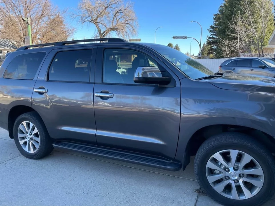 2017 Toyota Sequoia 2nd Gen - Image 3 of 5