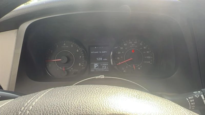 2017 Toyota Sienna 3rd Gen - Image 11 of 12