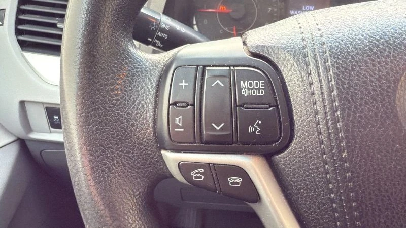 2017 Toyota Sienna 3rd Gen - Image 12 of 12