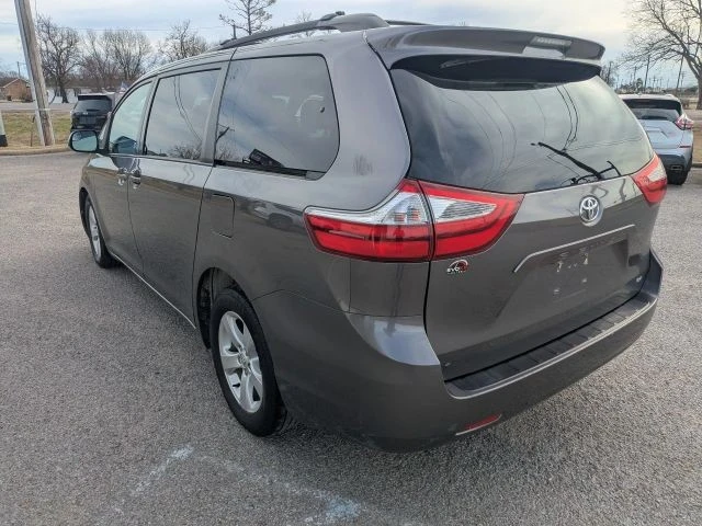 2017 Toyota Sienna 3rd Gen - Image 5 of 21