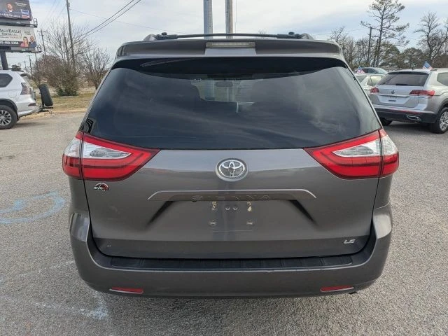 2017 Toyota Sienna 3rd Gen - Image 6 of 21