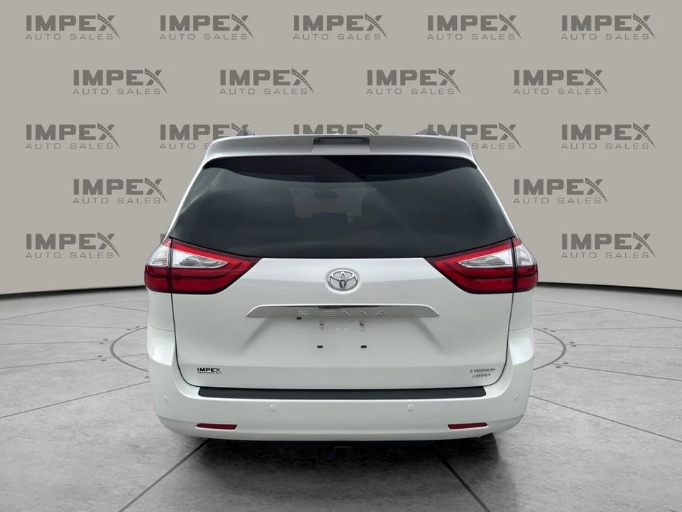 2017 Toyota Sienna 3rd Gen - Image 4 of 12