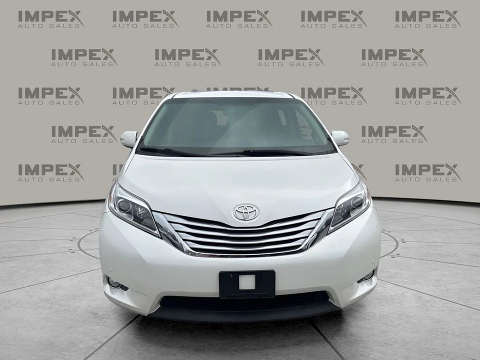 2017 Toyota Sienna 3rd Gen - Image 8 of 12