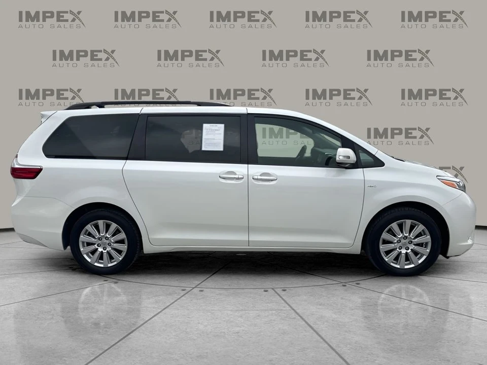 2017 Toyota Sienna 3rd Gen - Image 6 of 12
