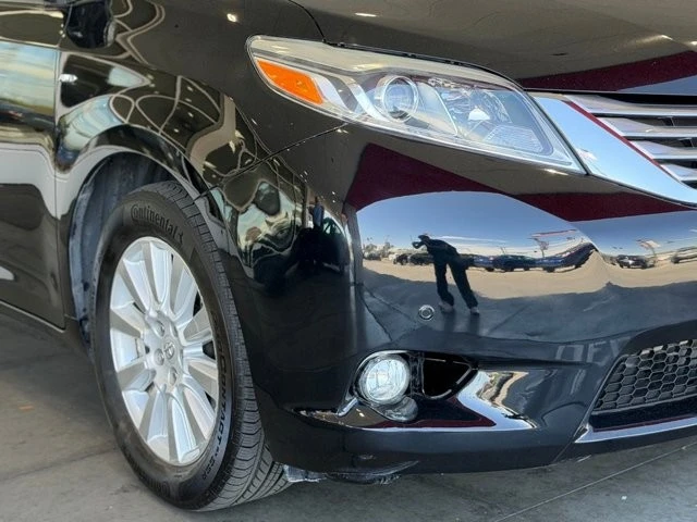 2017 Toyota Sienna 3rd Gen - Image 8 of 21