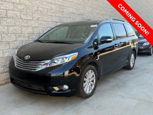 2017 Toyota Sienna 3rd Gen - Image 2 of 9