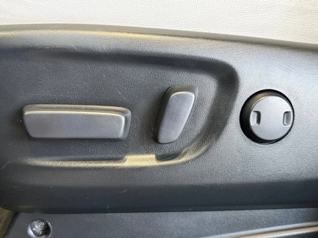 2017 Toyota Sienna 3rd Gen - Image 21 of 21