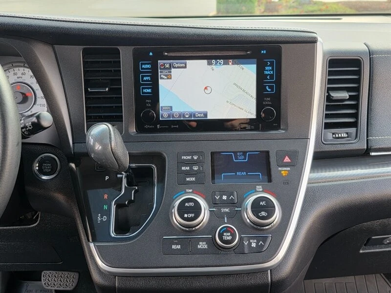 2017 Toyota Sienna 3rd Gen - Image 21 of 21
