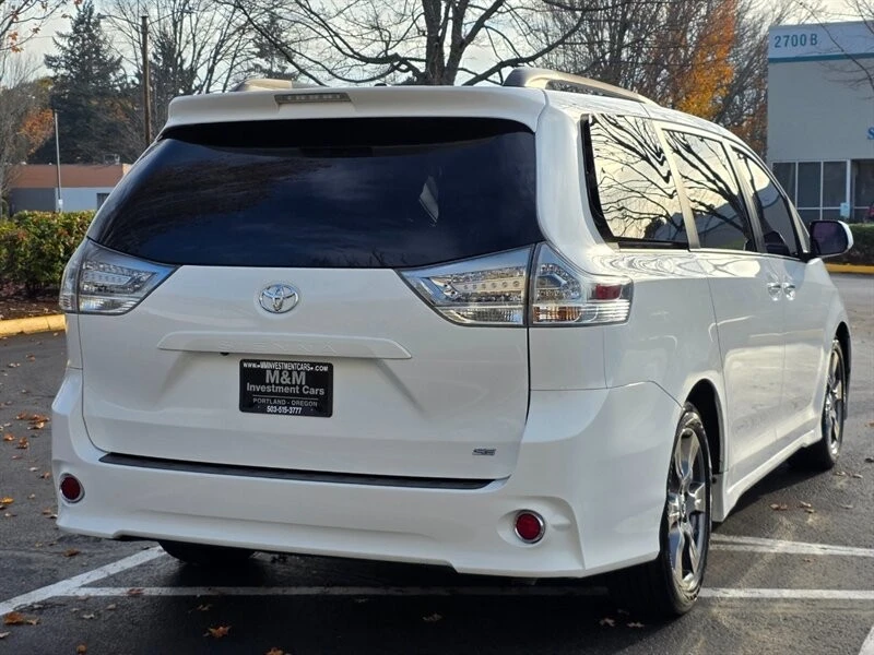 2017 Toyota Sienna 3rd Gen - Image 8 of 21