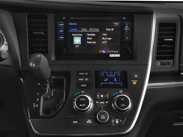 2017 Toyota Sienna 3rd Gen - Image 10 of 12
