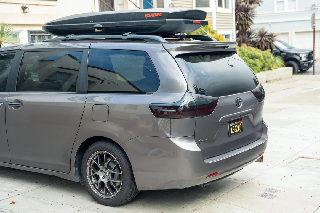 2017 Toyota Sienna 3rd Gen - Image 20 of 31