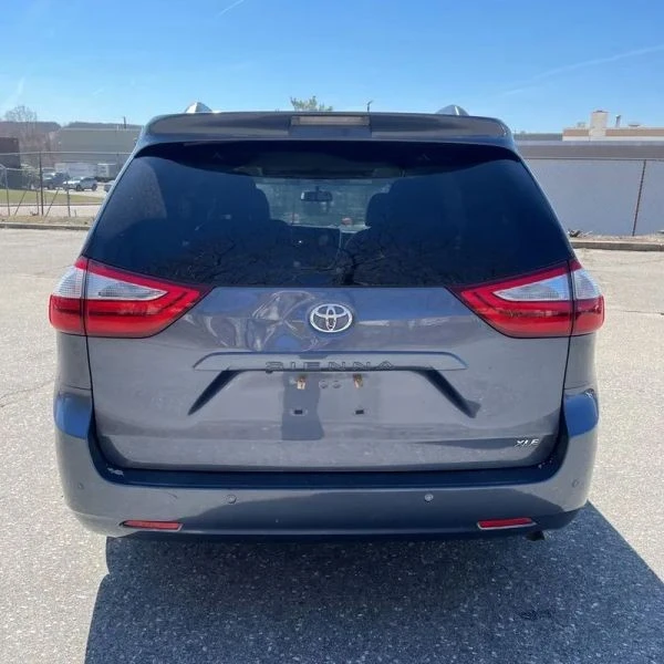 2017 Toyota Sienna 3rd Gen - Image 7 of 12