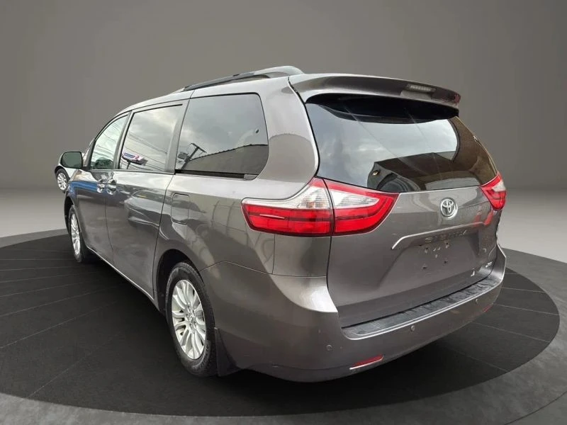 2017 Toyota Sienna 3rd Gen - Image 7 of 12