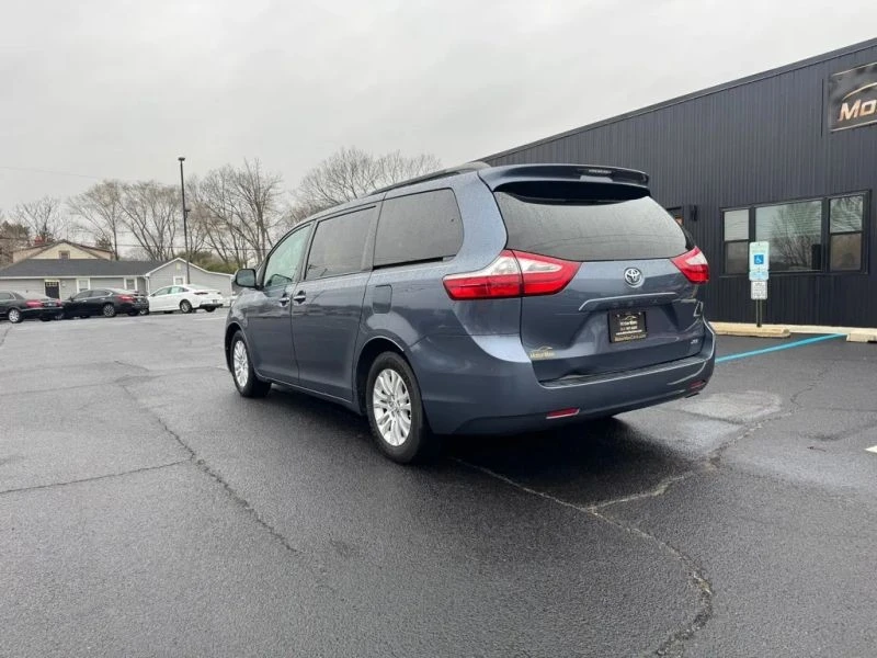 2017 Toyota Sienna 3rd Gen - Image 2 of 12