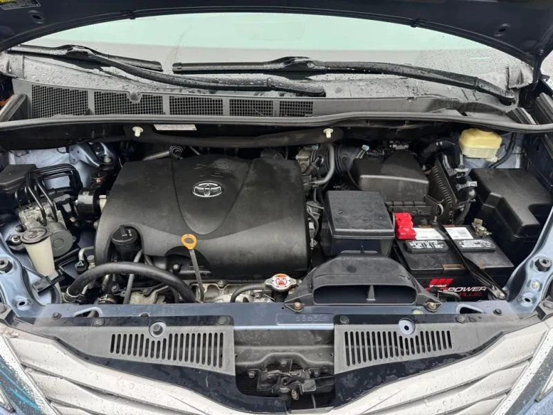 2017 Toyota Sienna 3rd Gen - Image 12 of 12