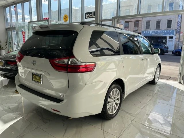 2017 Toyota Sienna 3rd Gen - Image 7 of 21