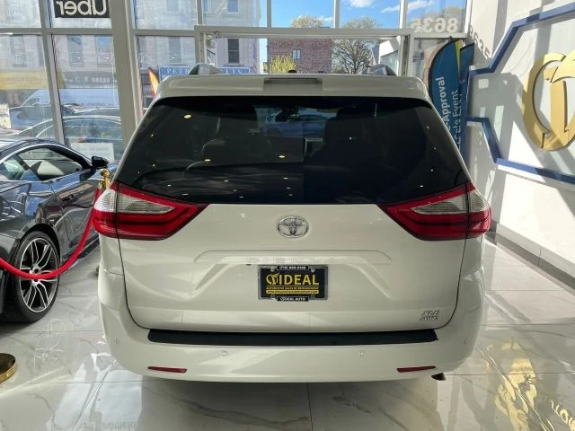 2017 Toyota Sienna 3rd Gen - Image 6 of 21