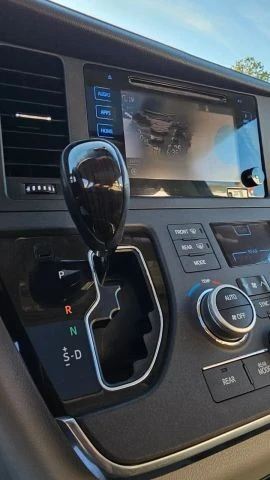 2017 Toyota Sienna 3rd Gen - Image 21 of 21
