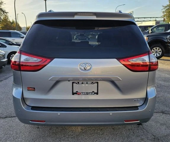 2017 Toyota Sienna 3rd Gen - Image 6 of 21