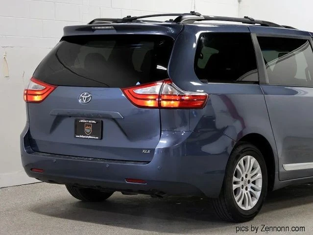 2017 Toyota Sienna 3rd Gen - Image 9 of 21