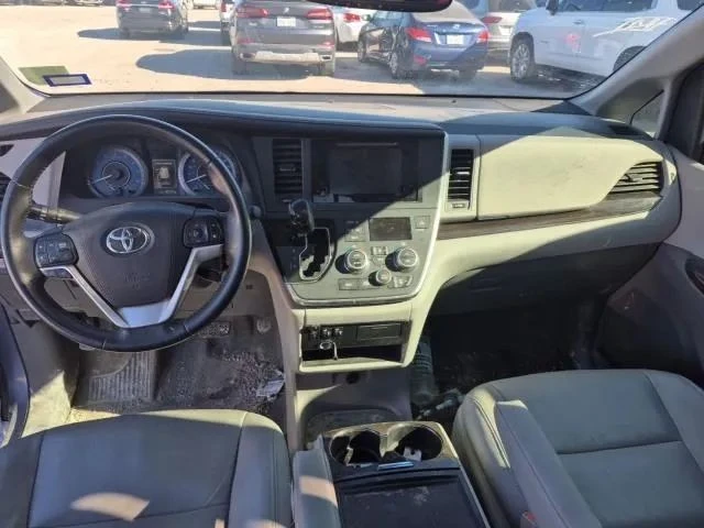 2017 Toyota Sienna 3rd Gen - Image 7 of 10