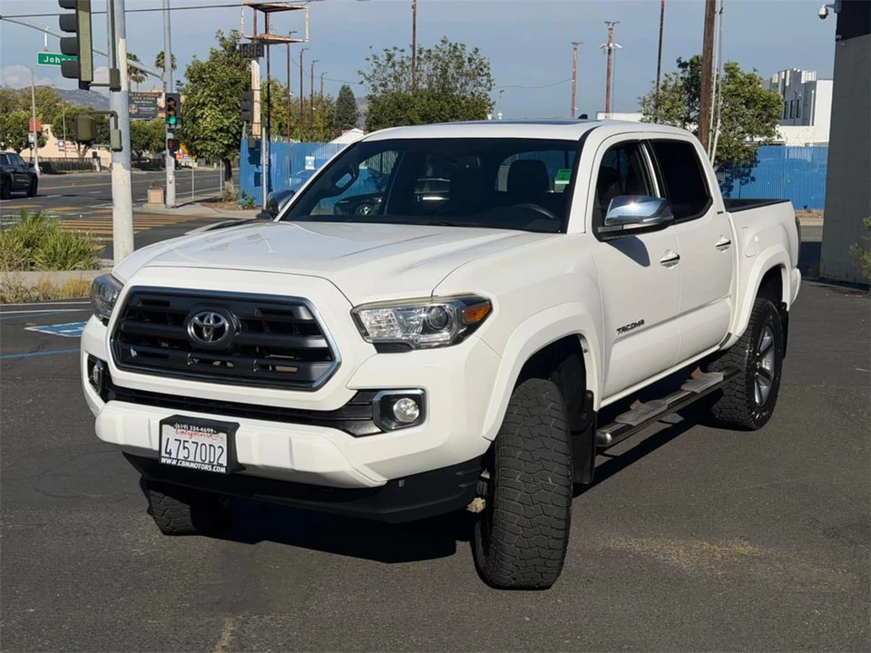 2017 Toyota Tacoma 3rd Gen - Image 5 of 25