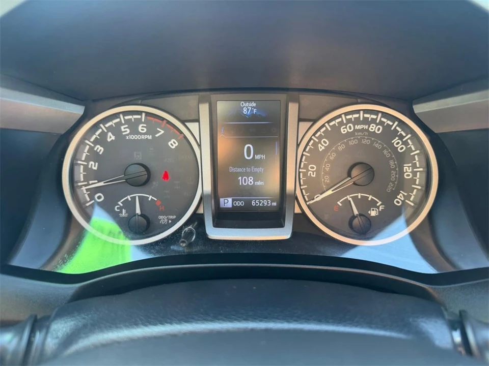 2017 Toyota Tacoma 3rd Gen - Image 18 of 25