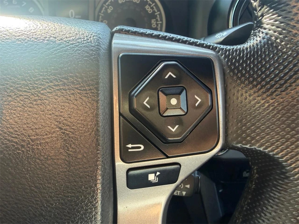 2017 Toyota Tacoma 3rd Gen - Image 17 of 25