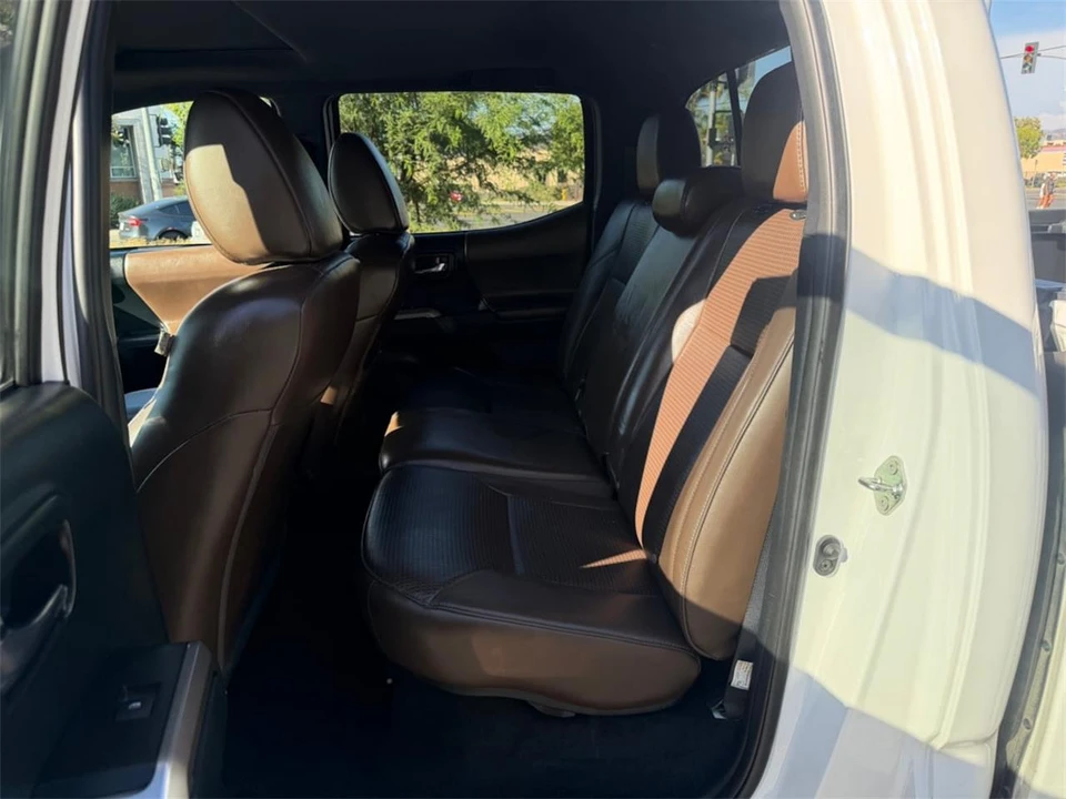 2017 Toyota Tacoma 3rd Gen - Image 22 of 25