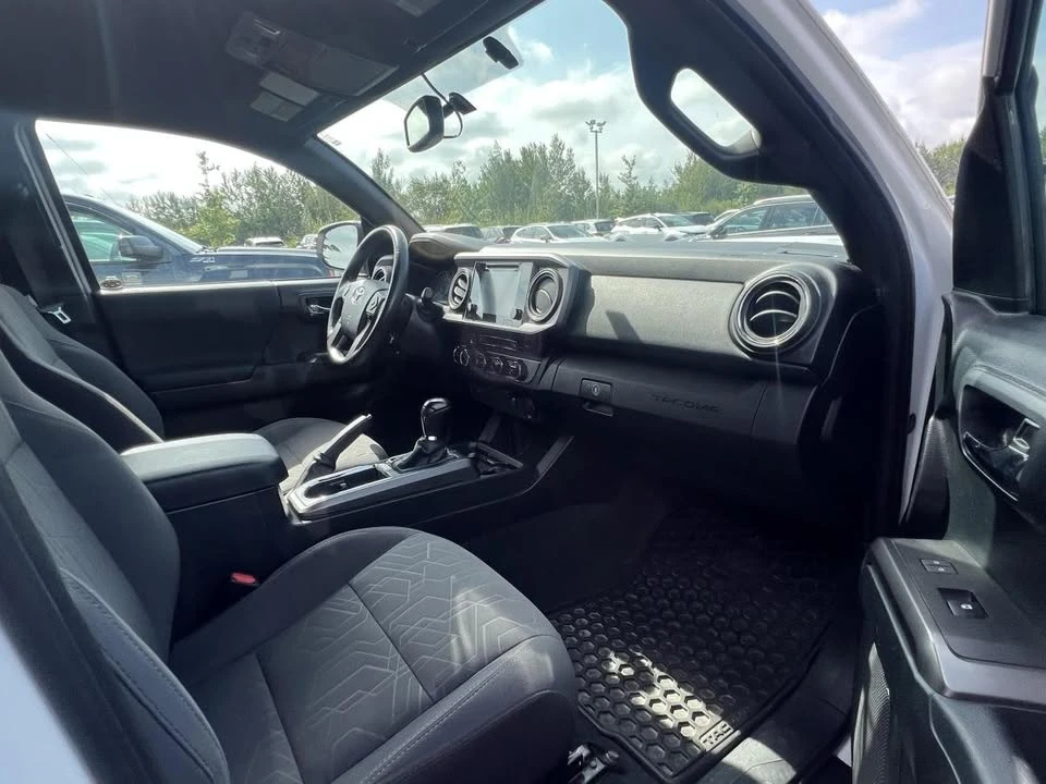 2017 Toyota Tacoma 3rd Gen - Image 7 of 18