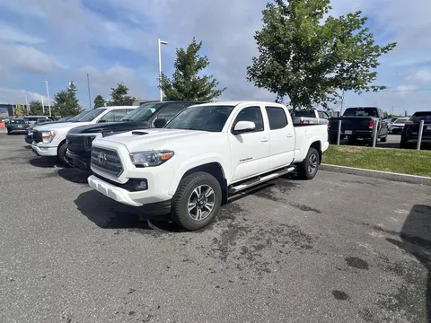 2017 Toyota Tacoma TRD Sport Double Cab V6 4WD