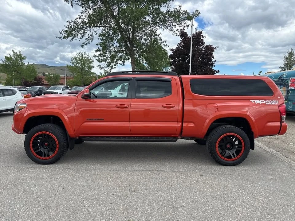 2017 Toyota Tacoma 3rd Gen - Image 9 of 20