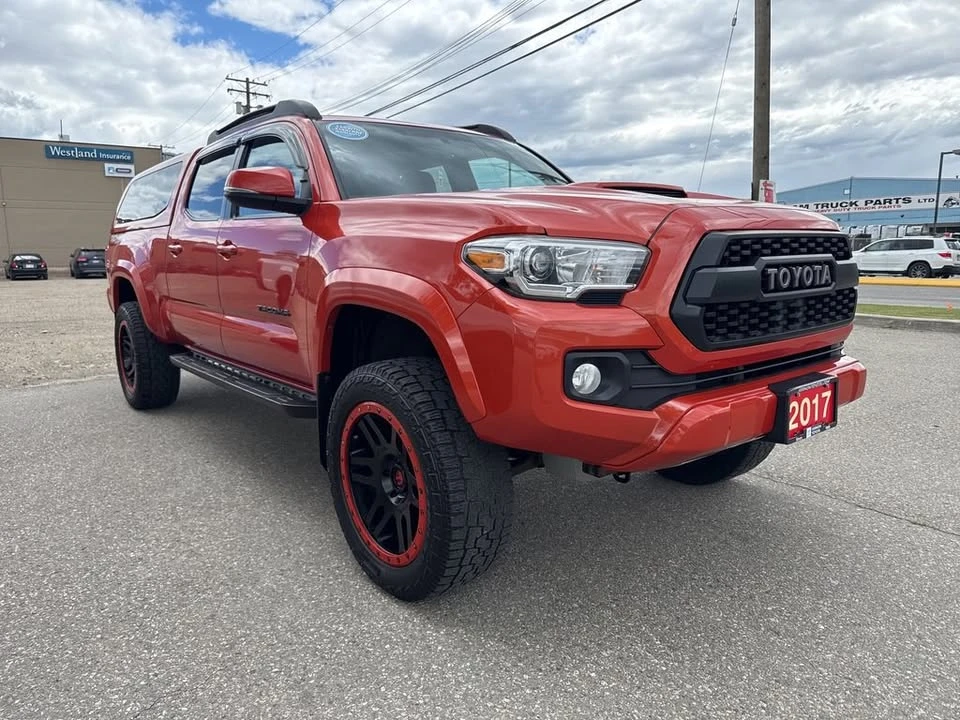 2017 Toyota Tacoma 3rd Gen - Image 4 of 20