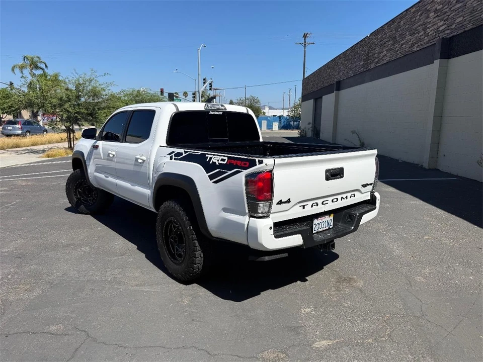 2017 Toyota Tacoma 3rd Gen - Image 6 of 27