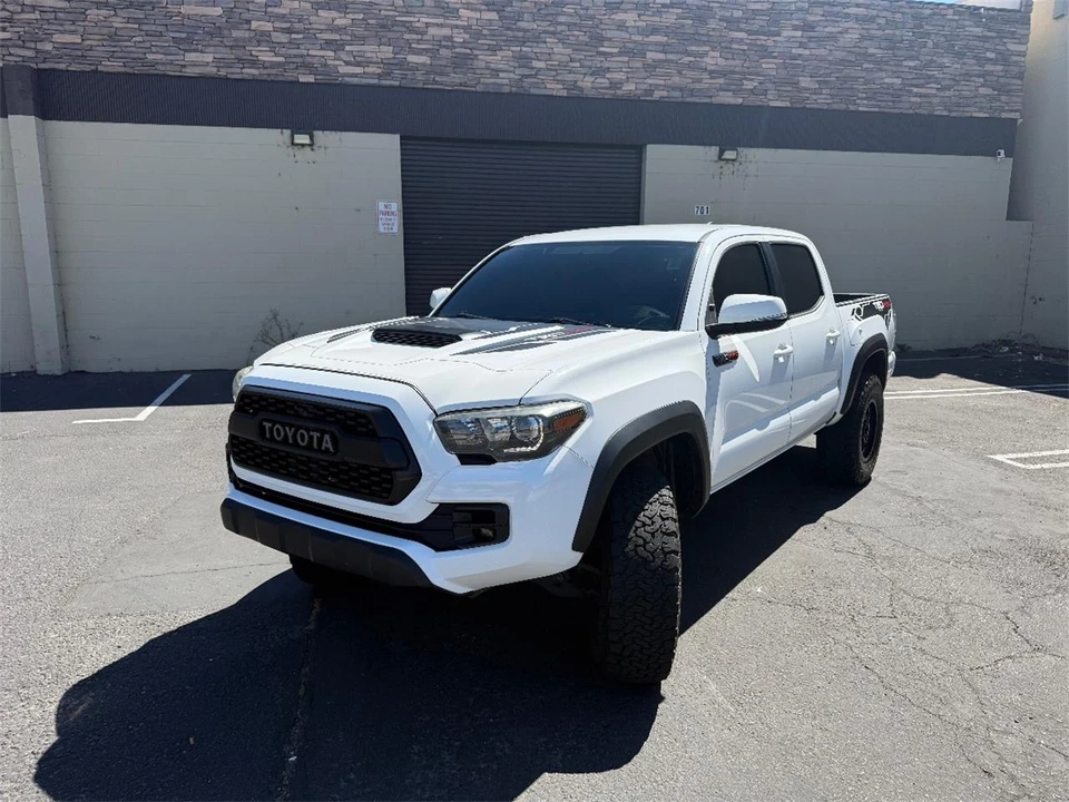 2017 Toyota Tacoma 3rd Gen - Image 4 of 27