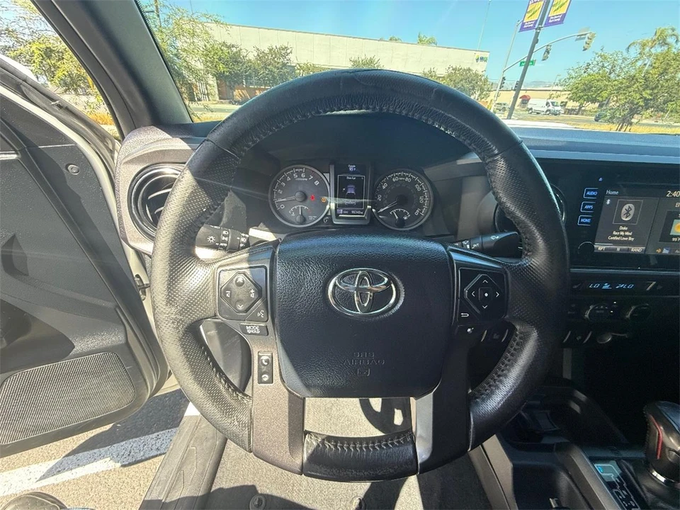 2017 Toyota Tacoma 3rd Gen - Image 19 of 27