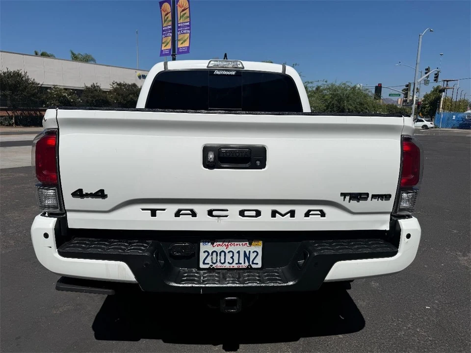 2017 Toyota Tacoma 3rd Gen - Image 9 of 27