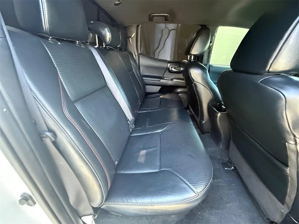 2017 Toyota Tacoma 3rd Gen - Image 21 of 27