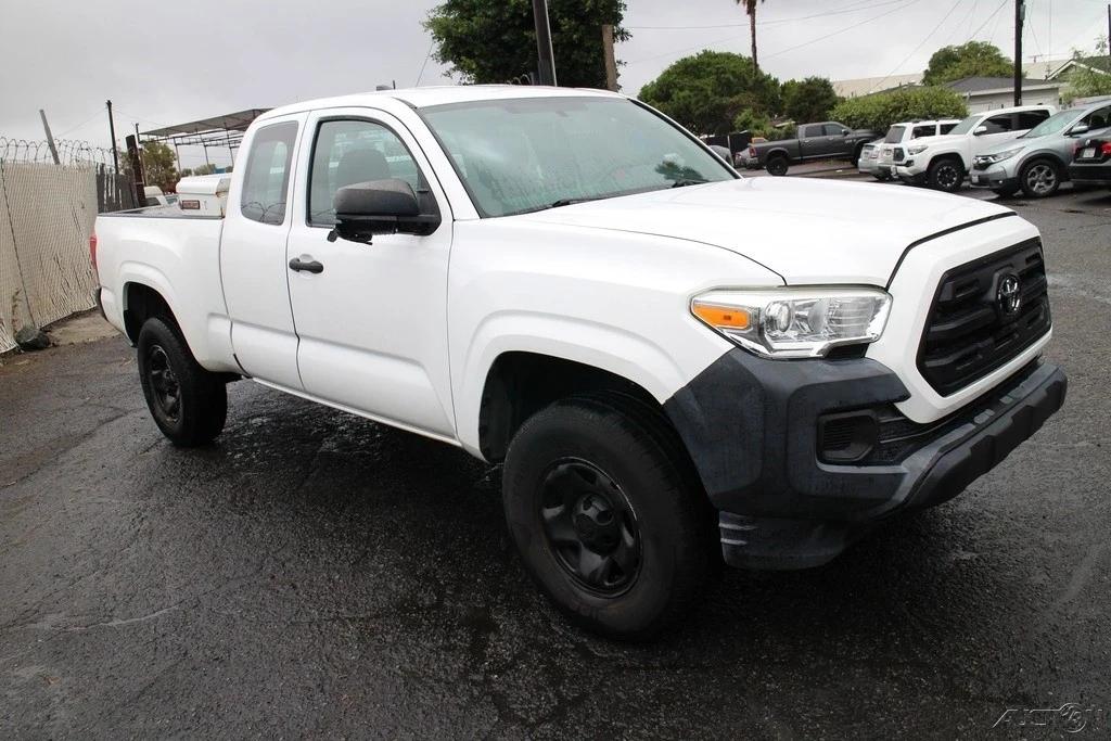 2017 Toyota Tacoma 3rd Gen - Image 8 of 21