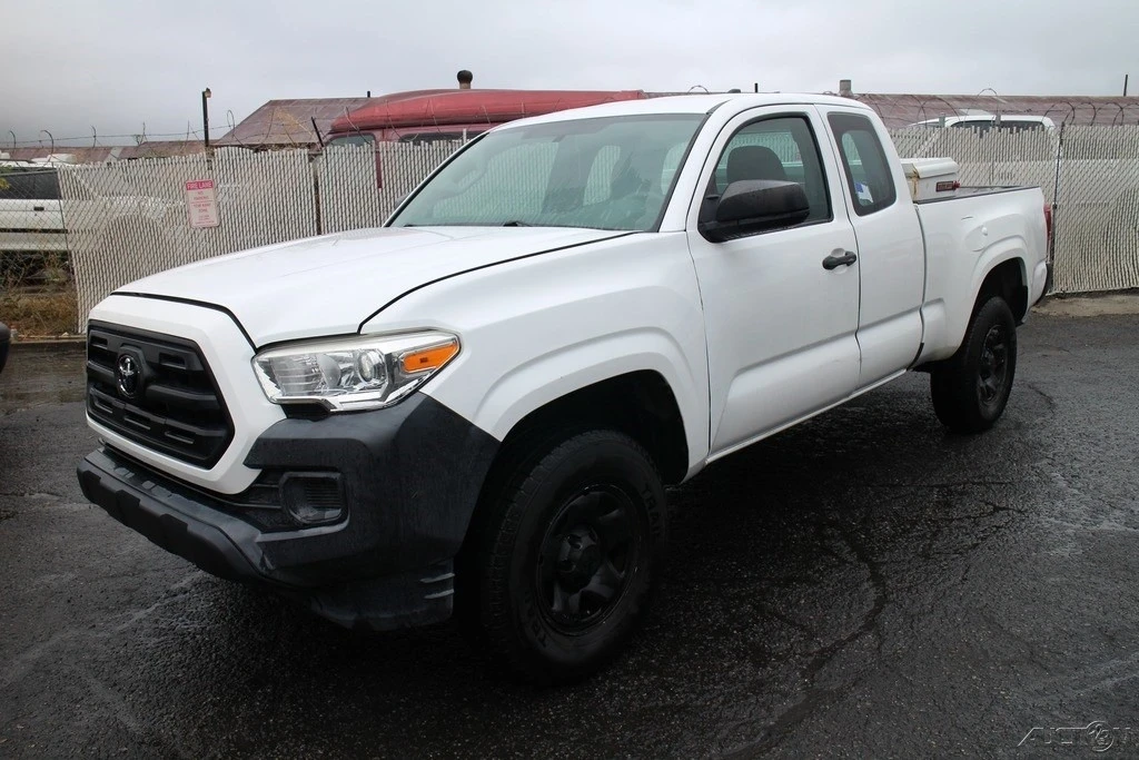 2017 Toyota Tacoma 3rd Gen - Image 2 of 21